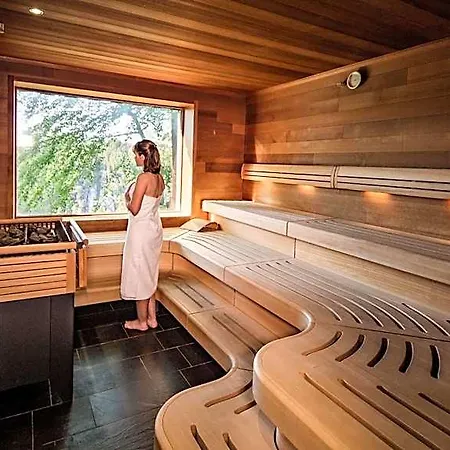 Hotel Bastei 4*