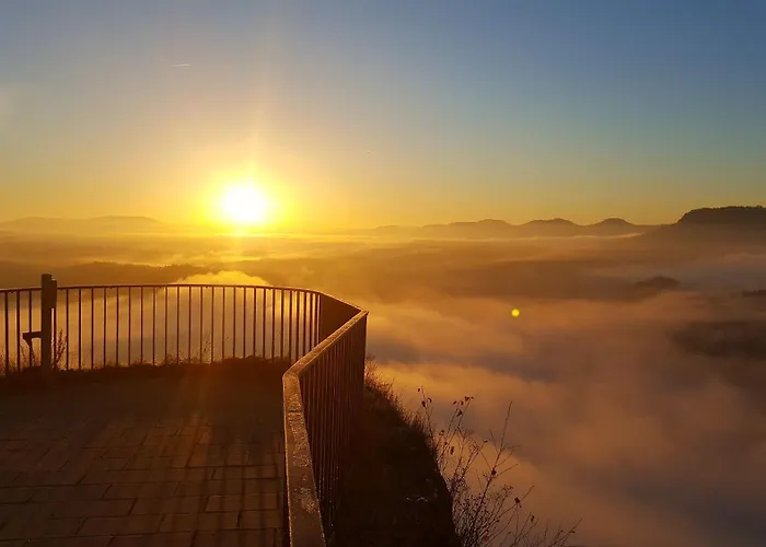 فندق Bastei لوهمين